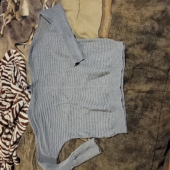 New York & Company Sweaters - New York and Co sweater